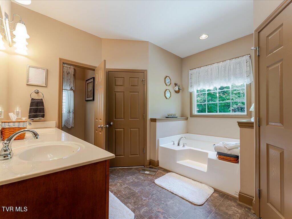 3428 Connie Lane, White Pine, Tennessee image 17
