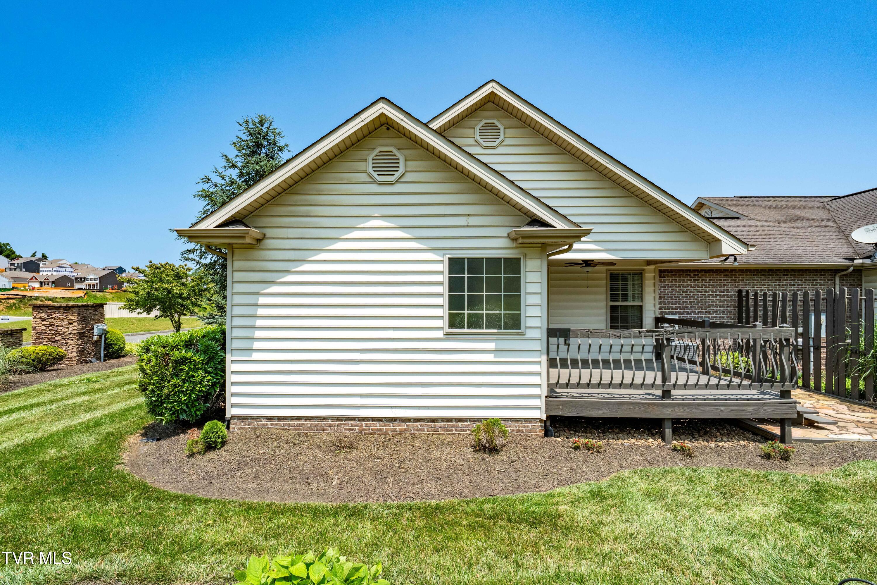 1010 Appaloosa Trail, Johnson City, Tennessee image 10