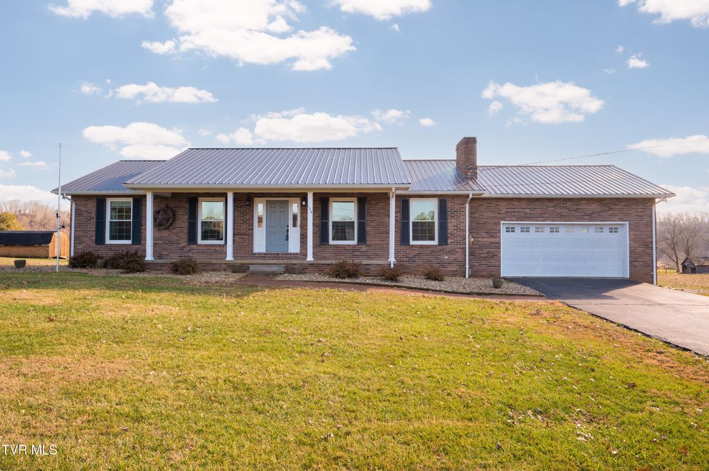Photo of 134 Nikki Circle, Church Hill, TN 37642 (MLS # 9989623)