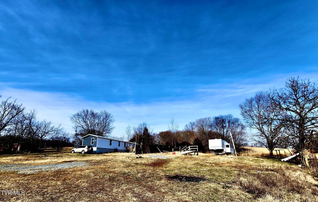 Photo of 626 Conklin Road, Jonesborough, TN 37659 (MLS # 9990858)