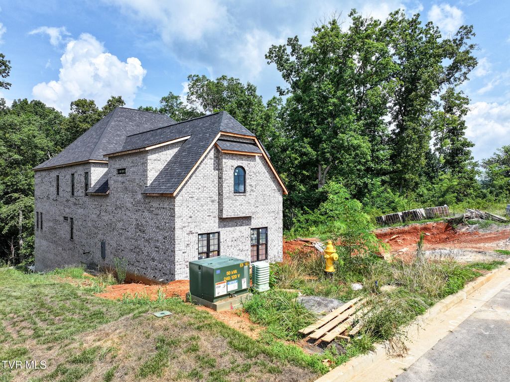 Photo of 3087 Bridgewater Boulevard, Morristown, TN 37814 (MLS # 9983593)