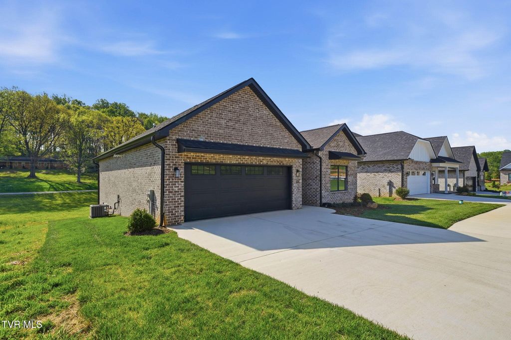 Photo of 107 Station Way, Johnson City, TN 37615 (MLS # 9994023)