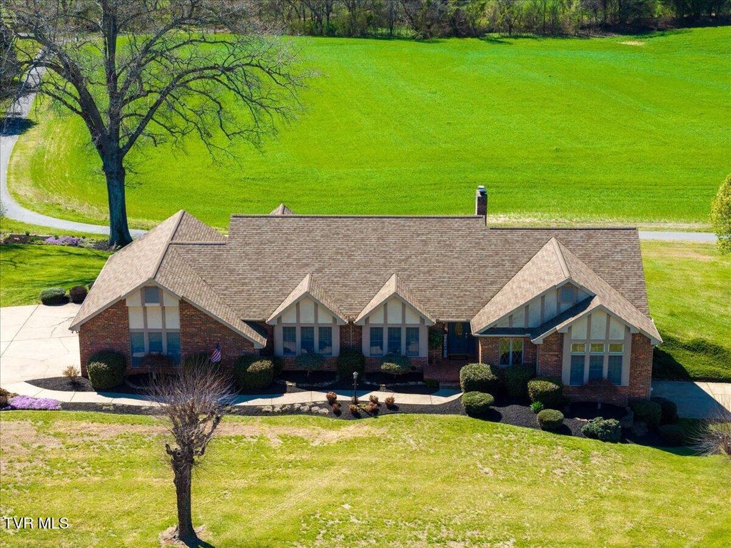 Photo of 185 Appian Way, Greeneville, TN 37745 (MLS # 9993016)