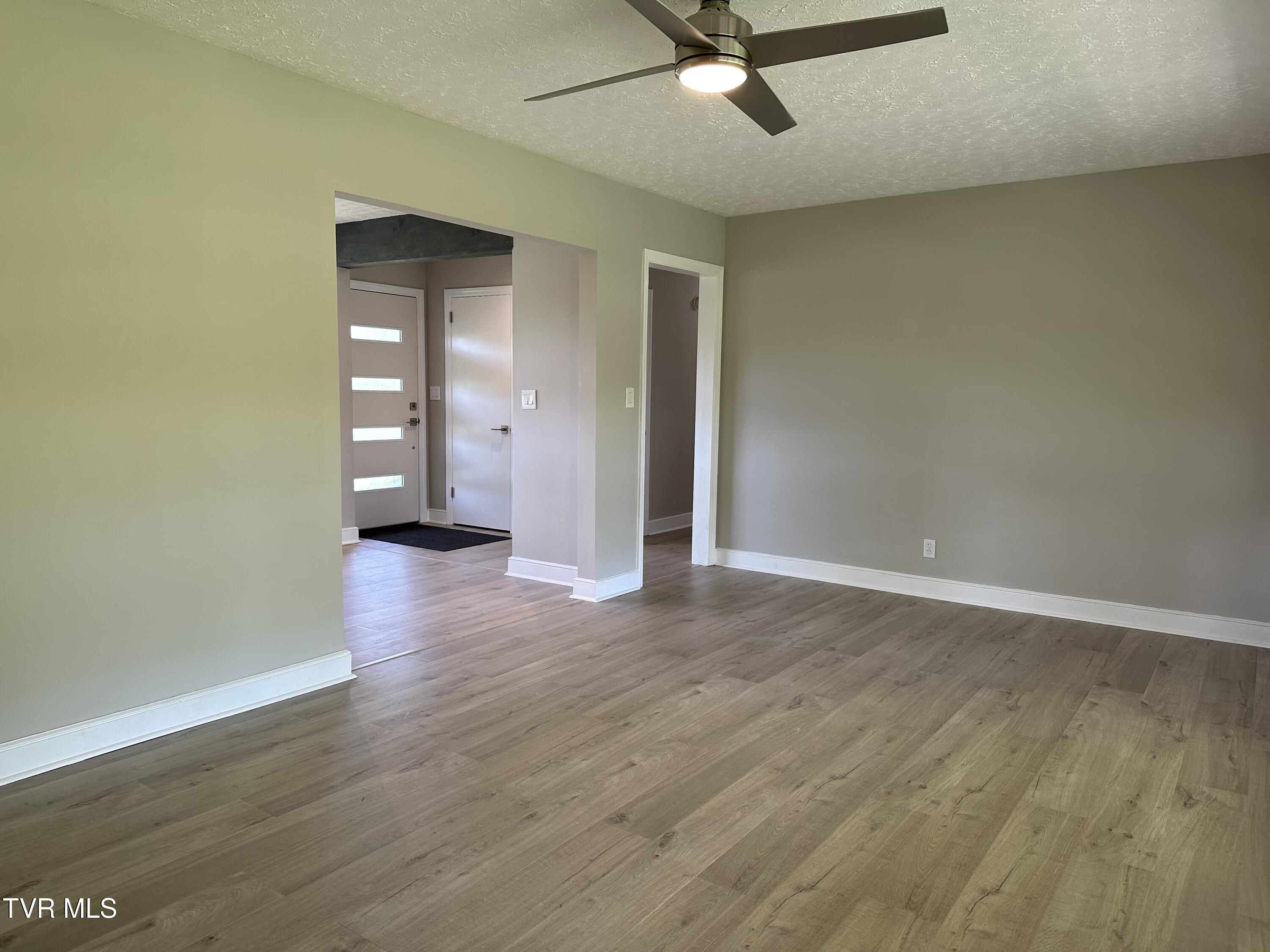 245 De Lee Drive, Kingsport, Tennessee image 18