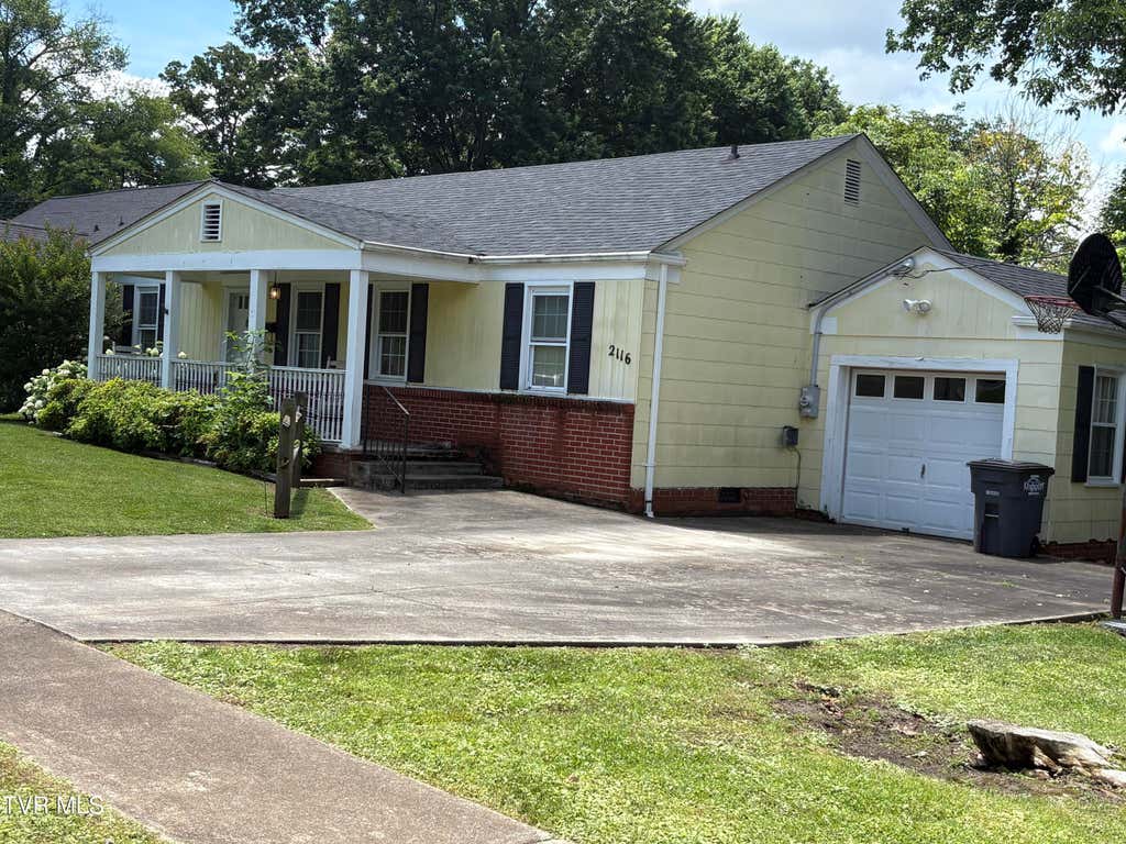 Photo of 2116 Cypress Street, Kingsport, TN 37664 (MLS # 9996919)
