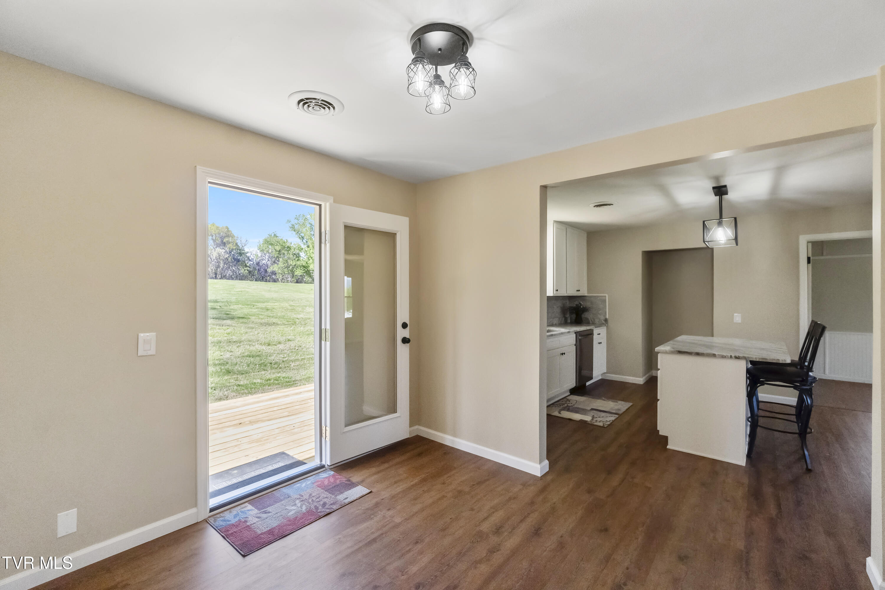 61 Tiny Lane, Greeneville, Tennessee image 11