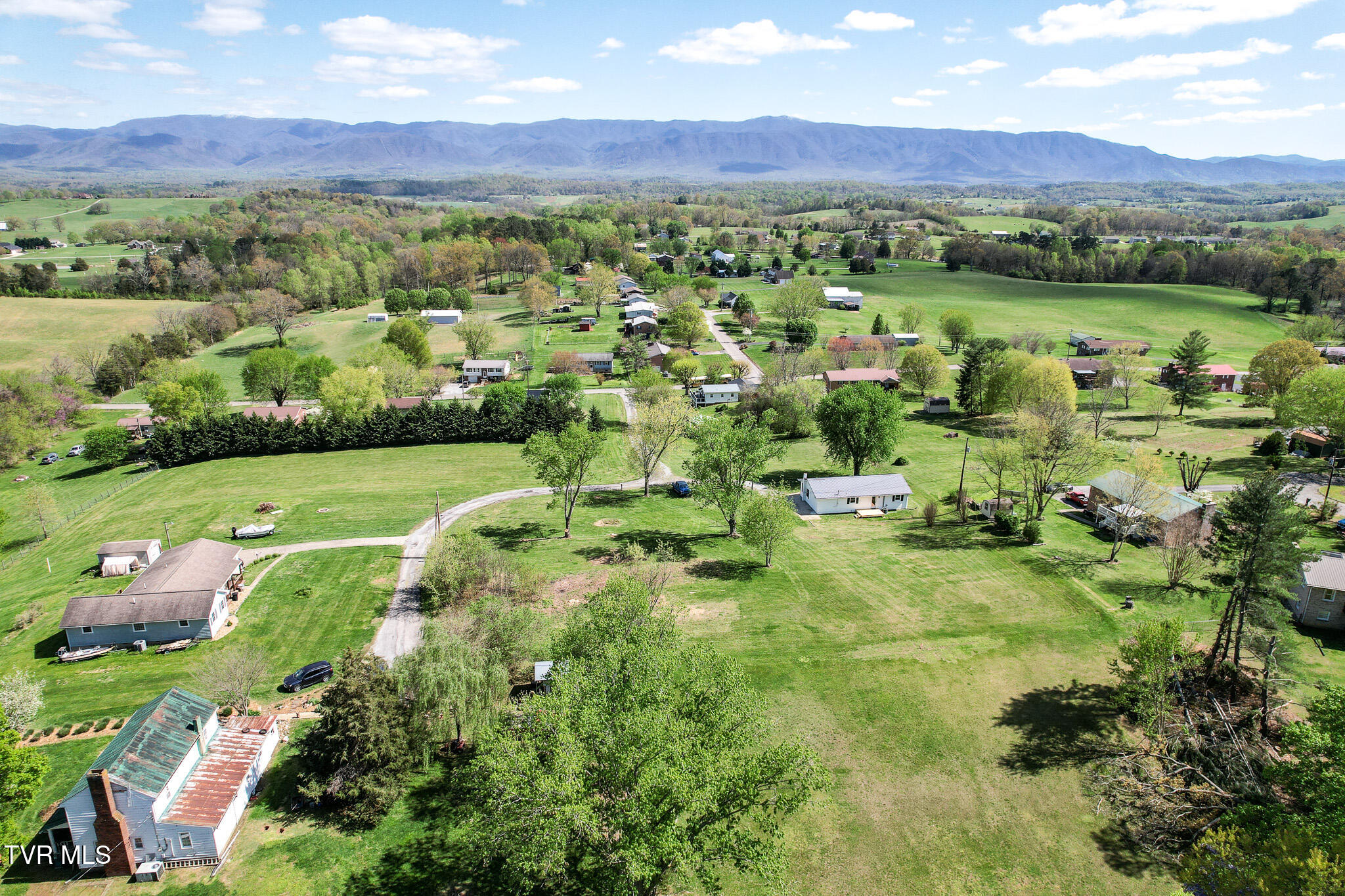 61 Tiny Lane, Greeneville, Tennessee image 43