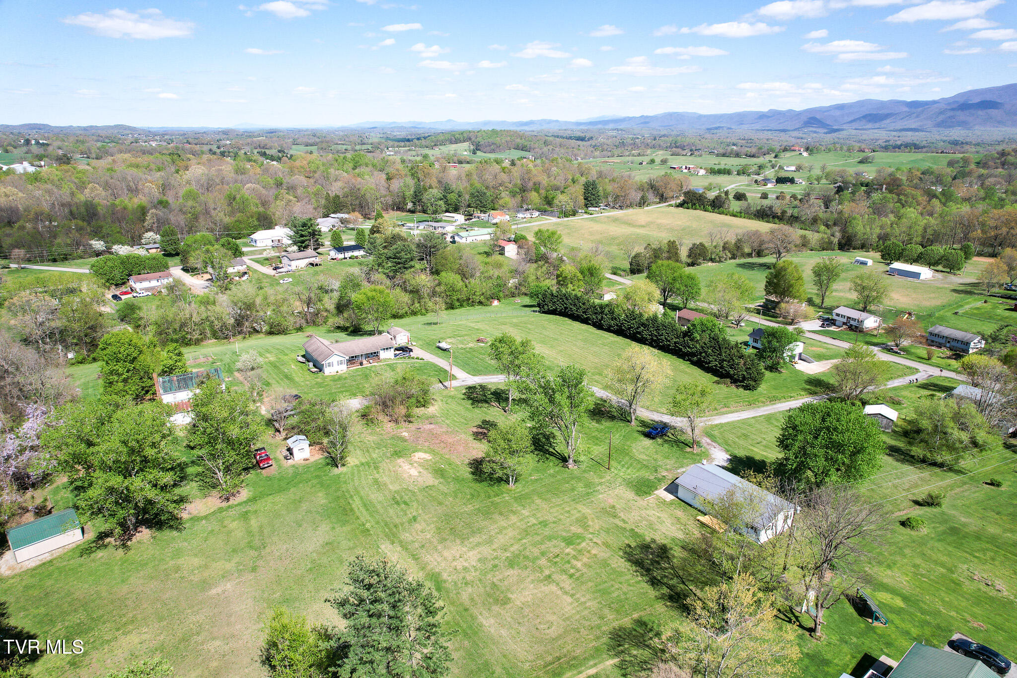 61 Tiny Lane, Greeneville, Tennessee image 45
