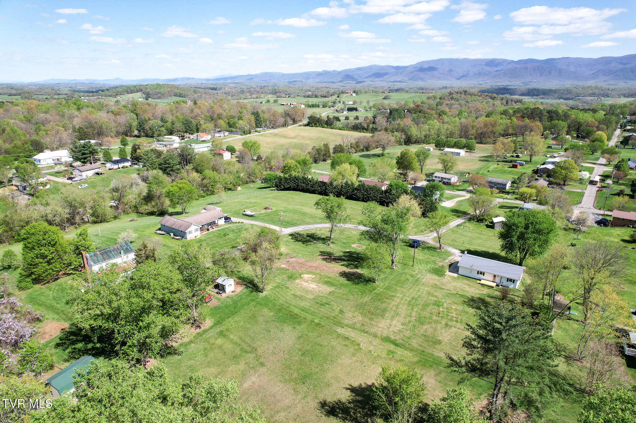 61 Tiny Lane, Greeneville, Tennessee image 44