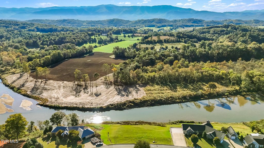 Photo of 7 Dominique Lane, Greeneville, TN 37743 (MLS # 9986883)