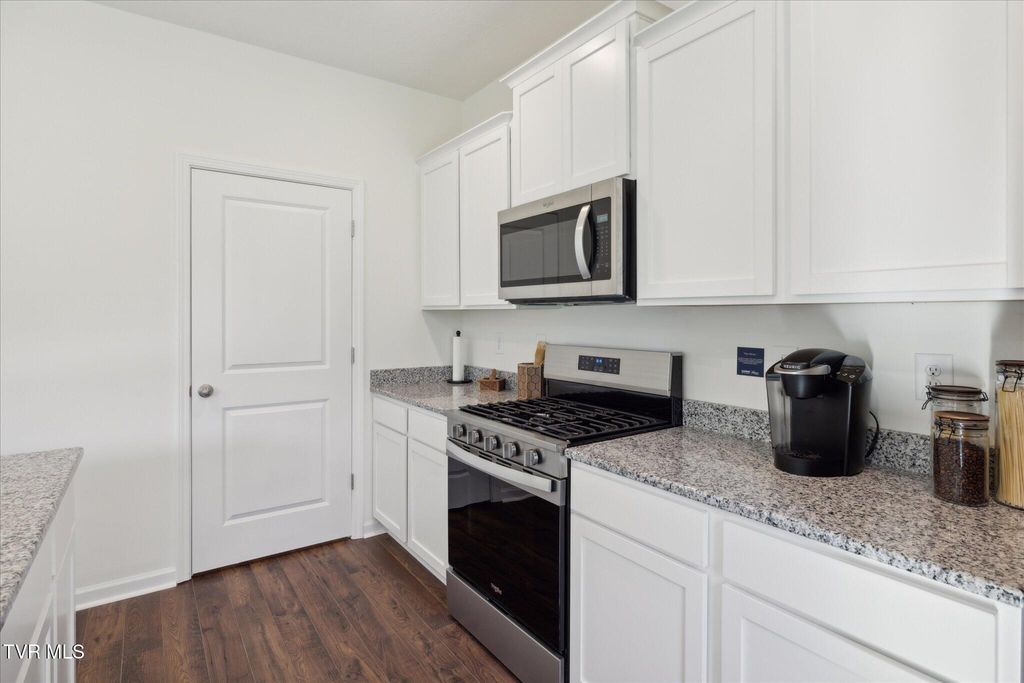 Photo of 363 Alta Tree Blvd Blvd, Johnson City, TN 37604 (MLS # 9990092)