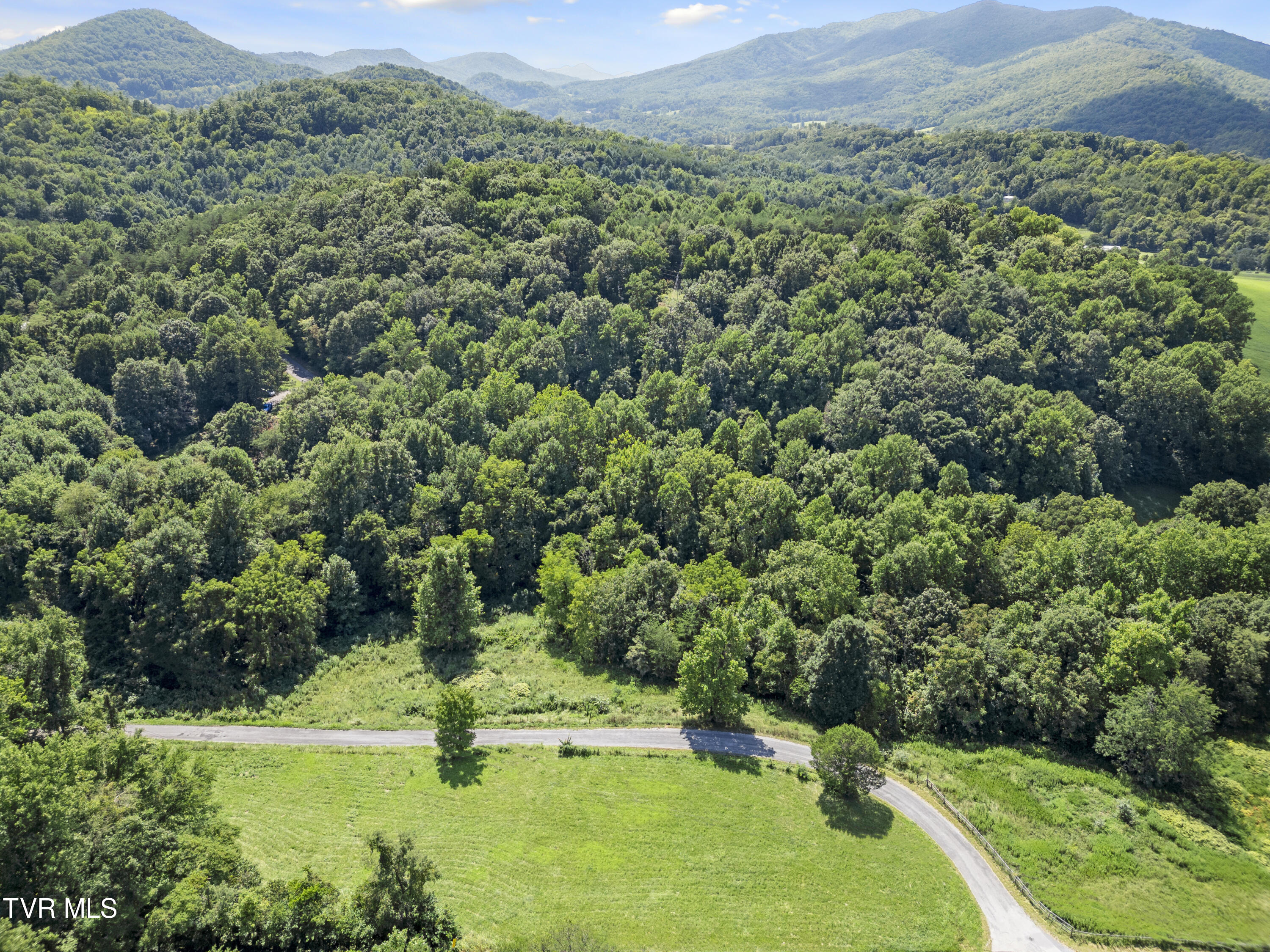 1.9 Acres Cecil Davis Road, Greeneville, Tennessee image 6