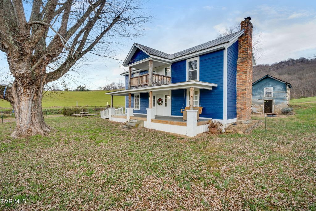 Photo of 2149 Siam Road, Elizabethton, TN 37643 (MLS # 9988816)