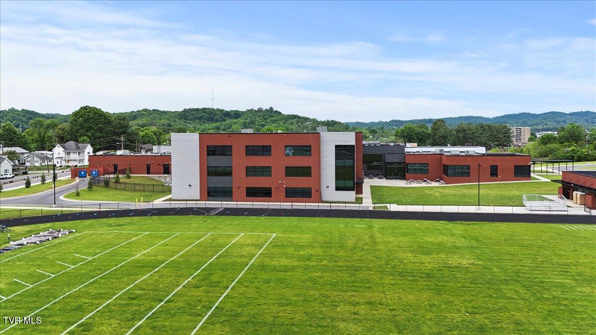 450 Renee Drive, Bristol, Tennessee image 37