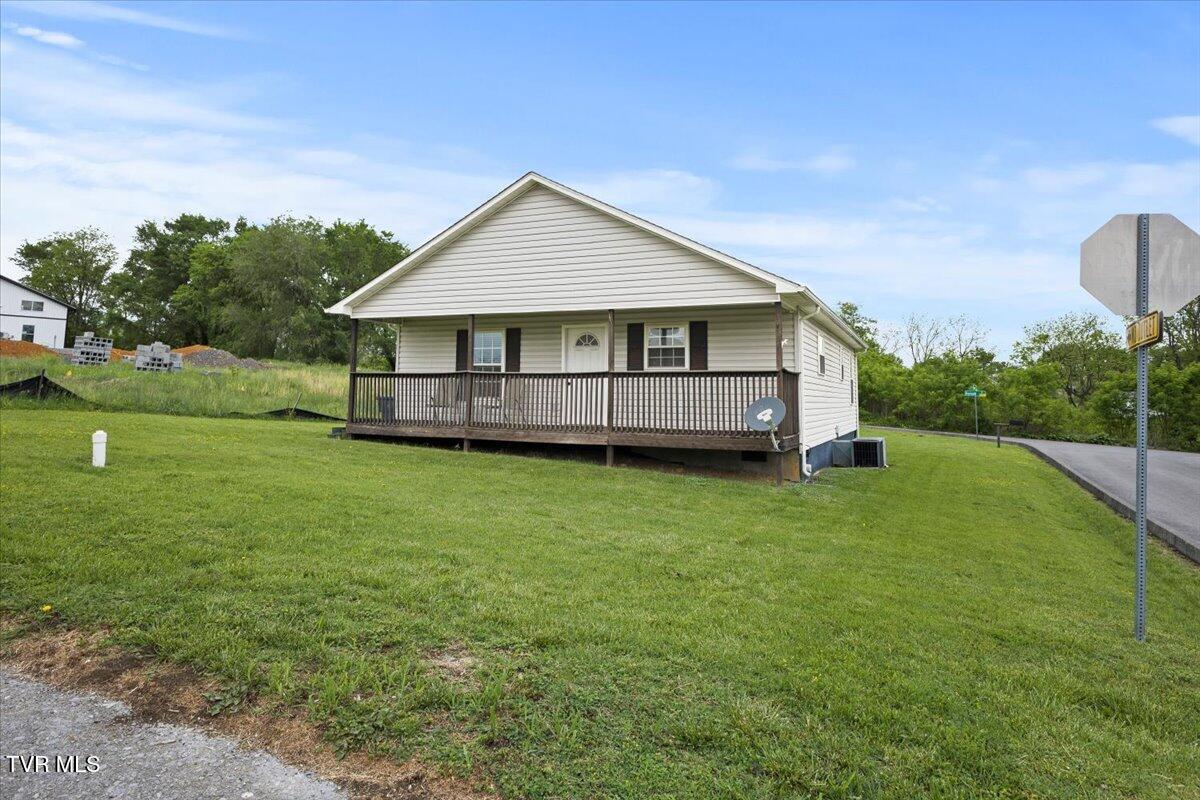 450 Renee Drive, Bristol, Tennessee image 4