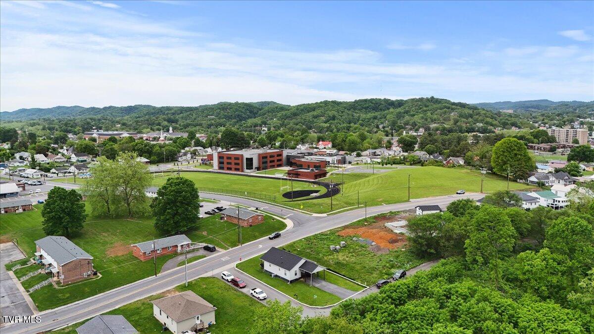 450 Renee Drive, Bristol, Tennessee image 33