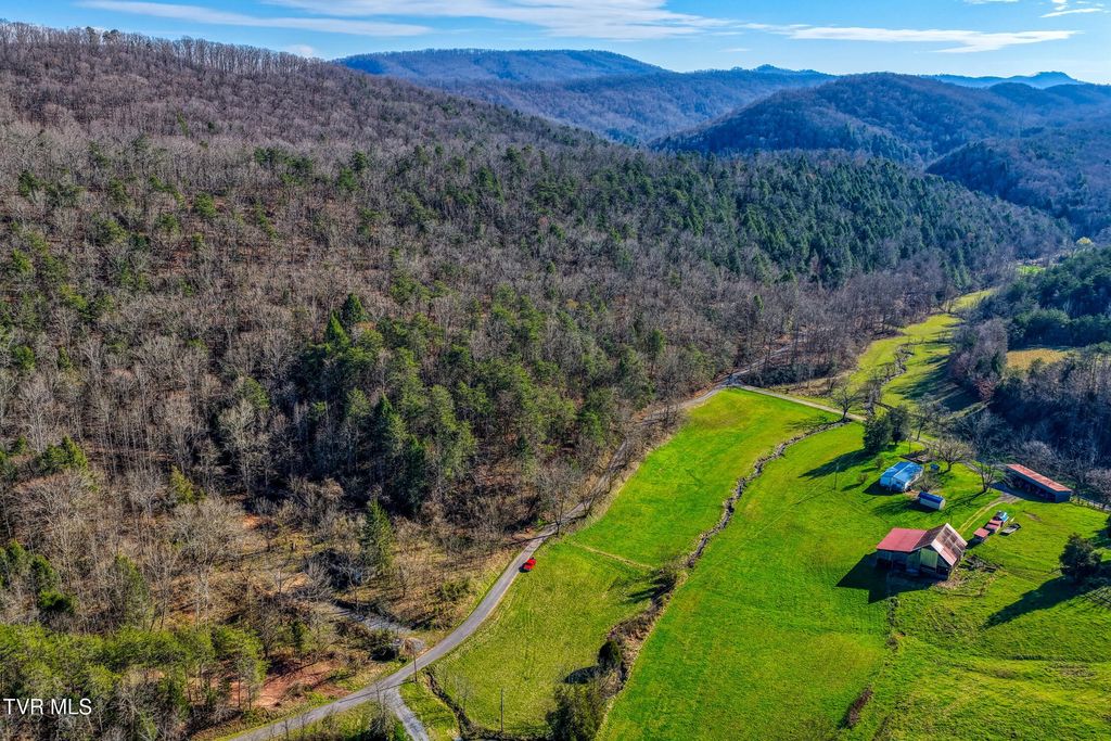 Photo of Tbd War Valley Road, Rogersville, TN 37857 (MLS # 9993394)