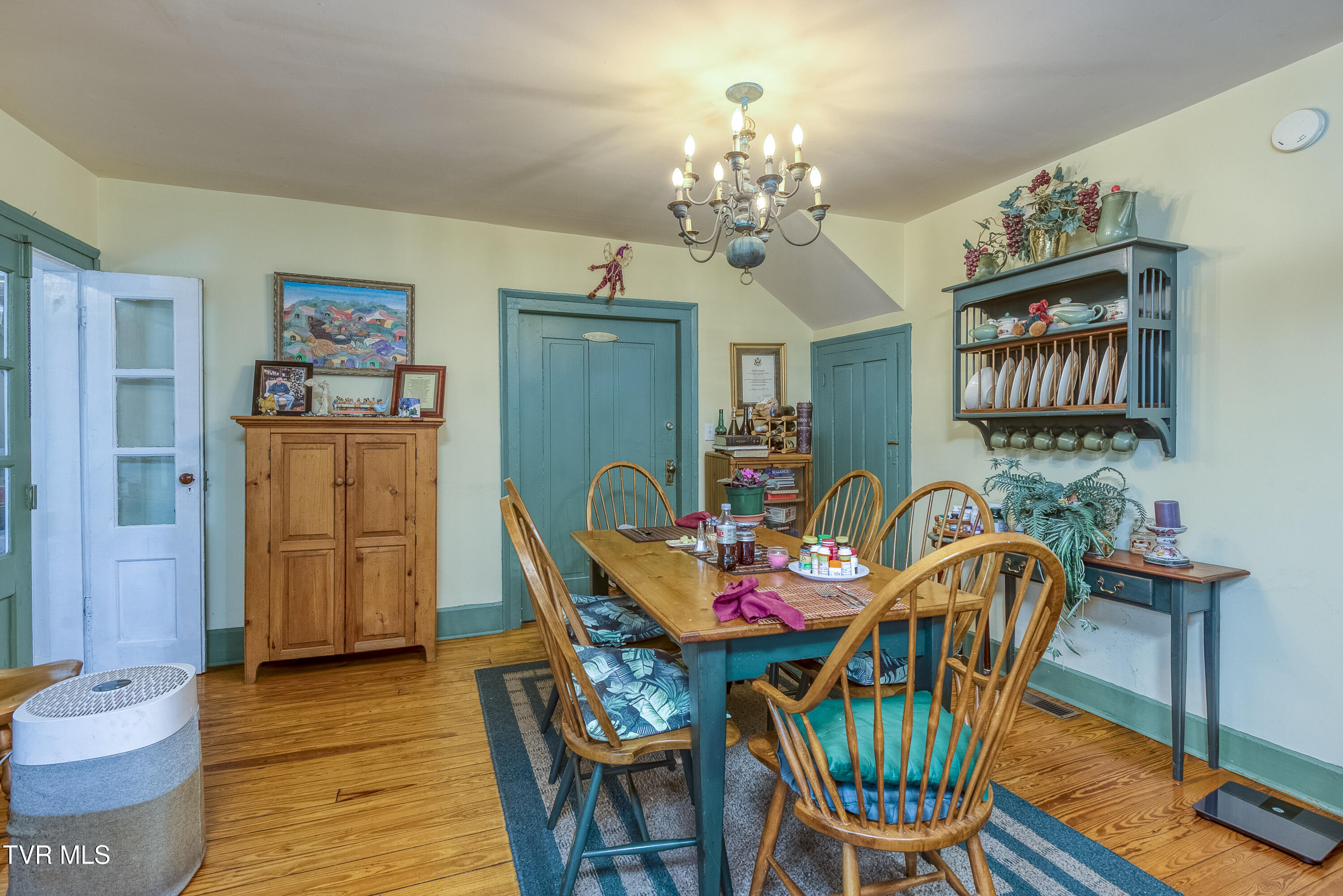 210 Valley Street, Abingdon, Virginia image 14