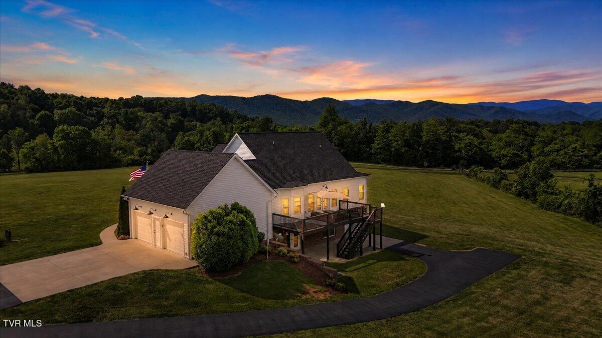563 Mayberry Road