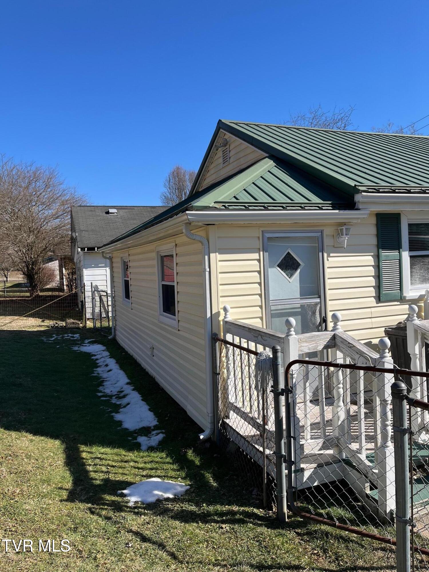 419 Second Avenue, Big Stone Gap, Virginia image 6