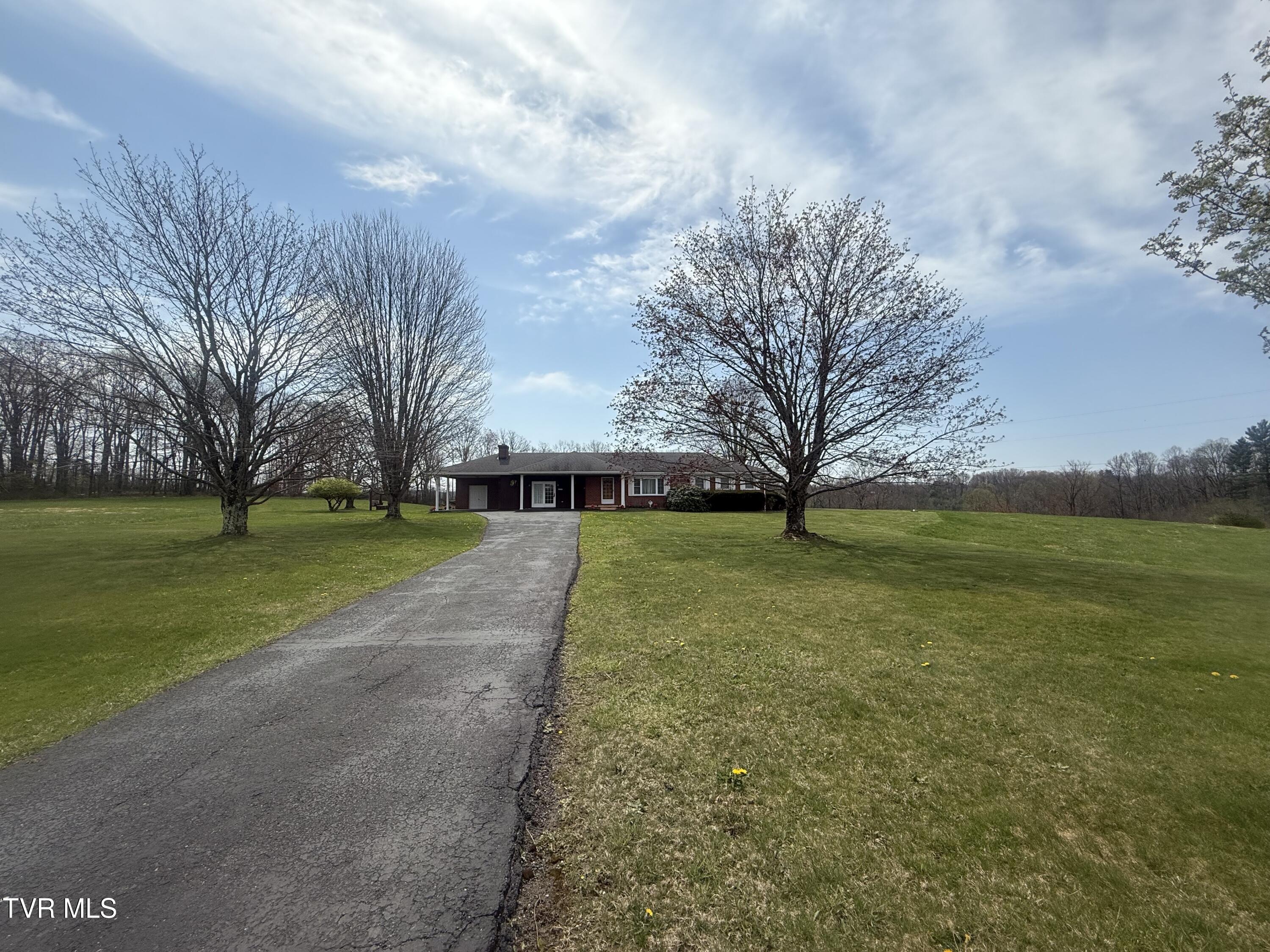8491 Dr Ralph Stanley Highway, Coeburn, Virginia image 43