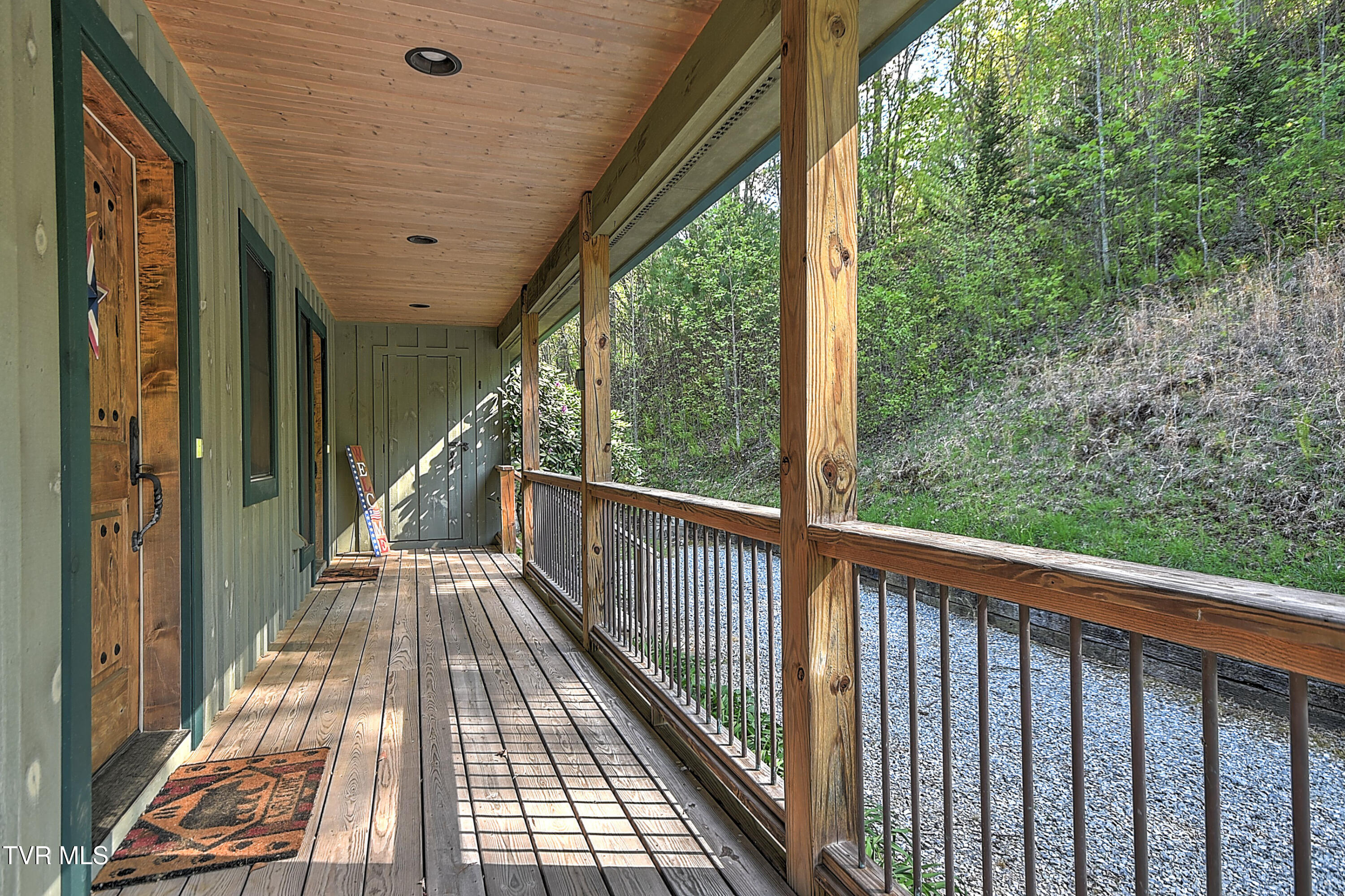 410 Eagle Ridge Road