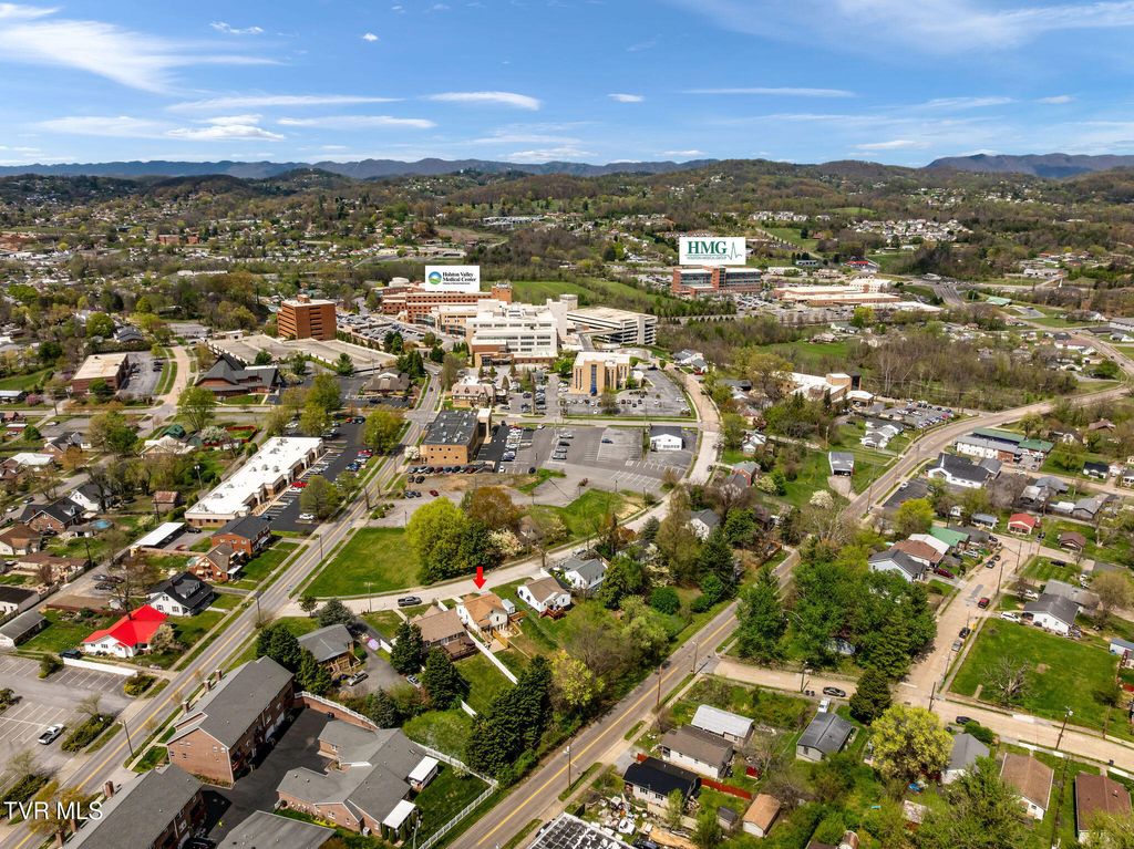 Photo of 142 Park Drive #A, Kingsport, TN 37660 (MLS # 9990717)