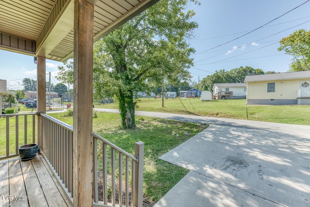 Photo of 2400 Textile Street, Johnson City, TN 37604 (MLS # 10000260)
