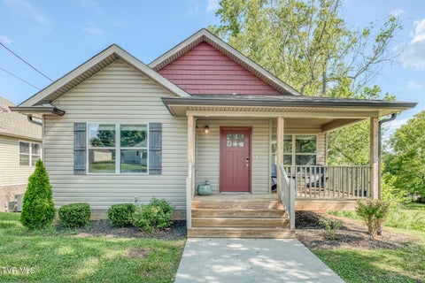 Homes For Sale - 2400 Textile Street<br/> Johnson City, TN 37604