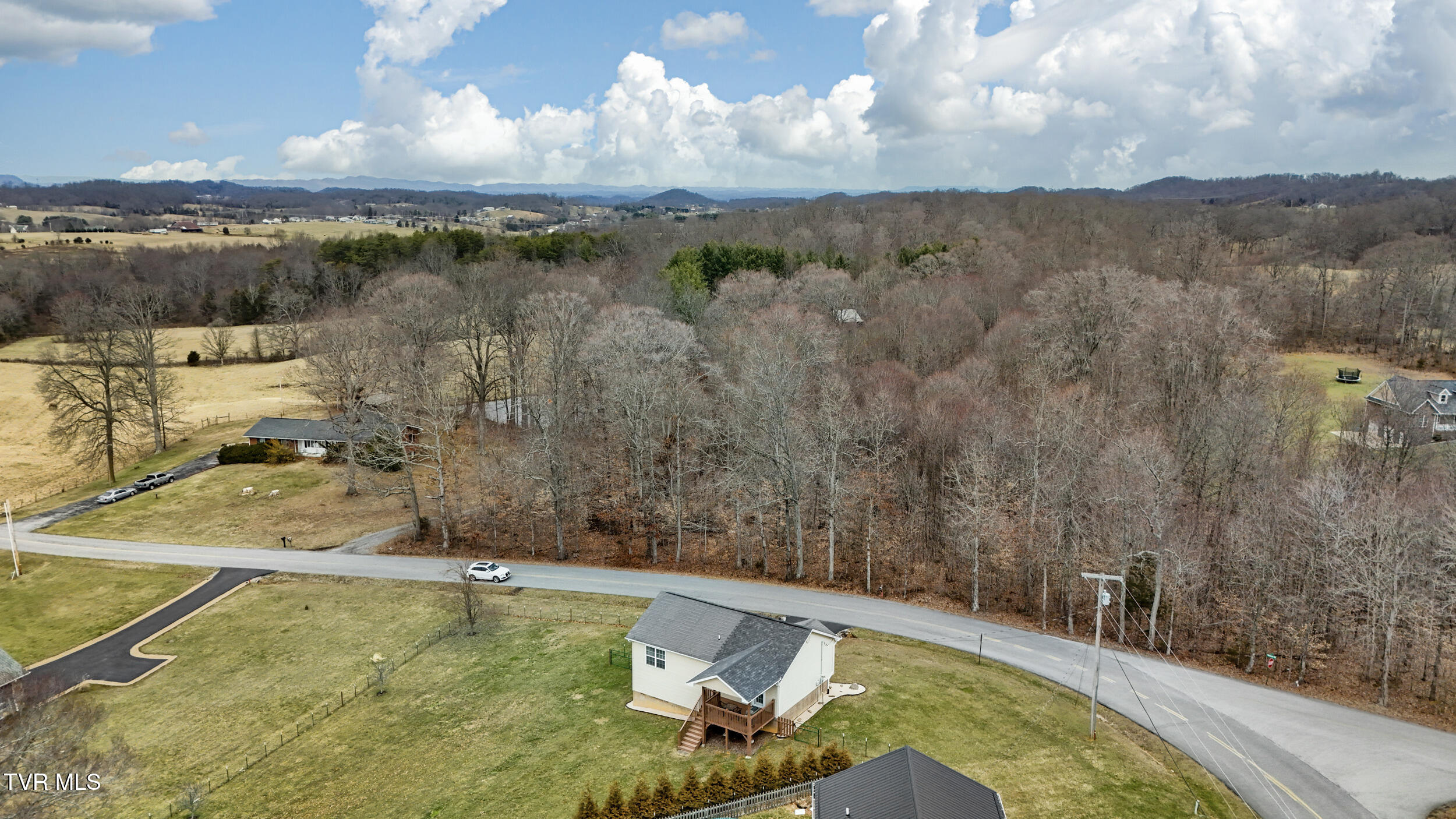 549 Painter Road, Fall Branch, Tennessee image 38