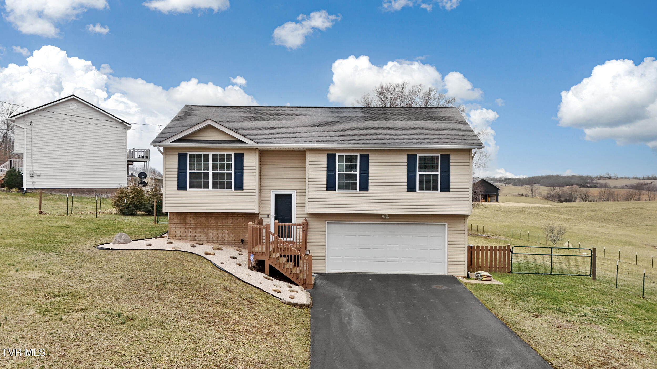 549 Painter Road, Fall Branch, Tennessee image 3