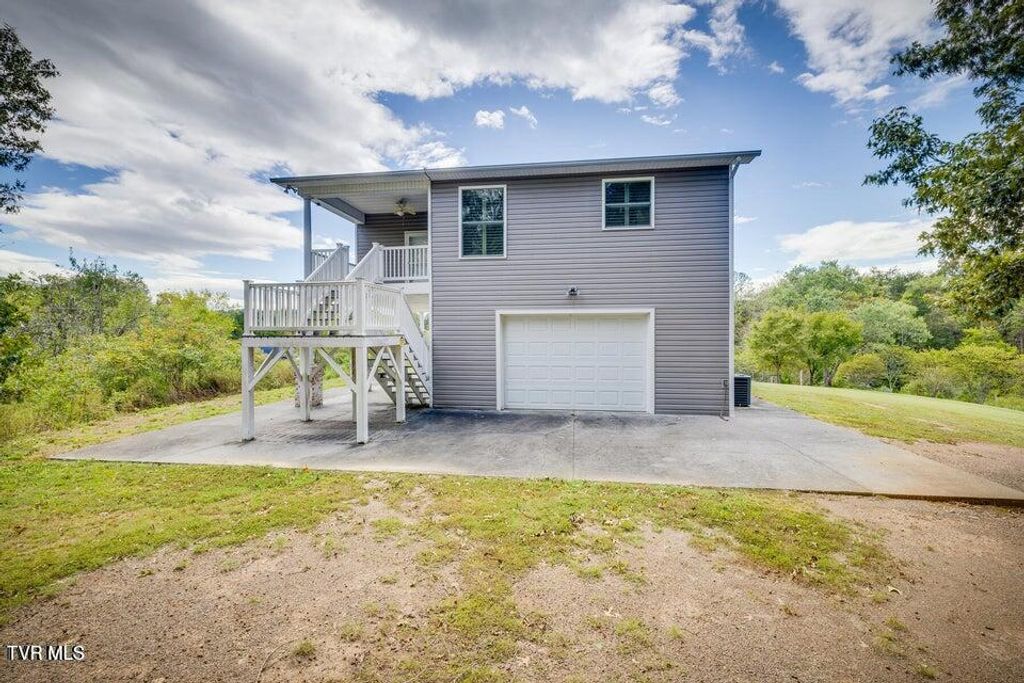 Photo of 6249 Baileyton Road, Greeneville, TN 37745 (MLS # 9994040)