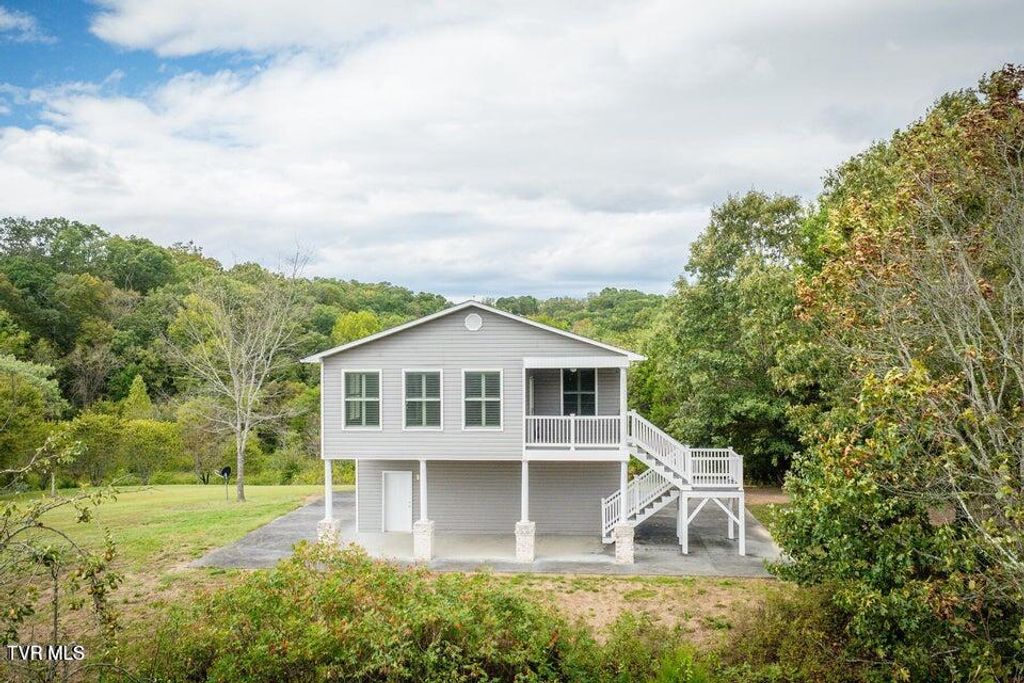 Photo of 6249 Baileyton Road, Greeneville, TN 37745 (MLS # 9994040)