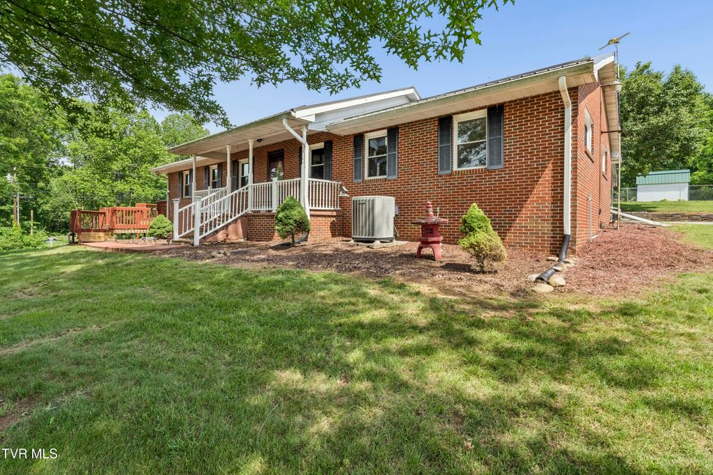 Photo of 138 Burton France Road, Johnson City, TN 37604 (MLS # 9996609)