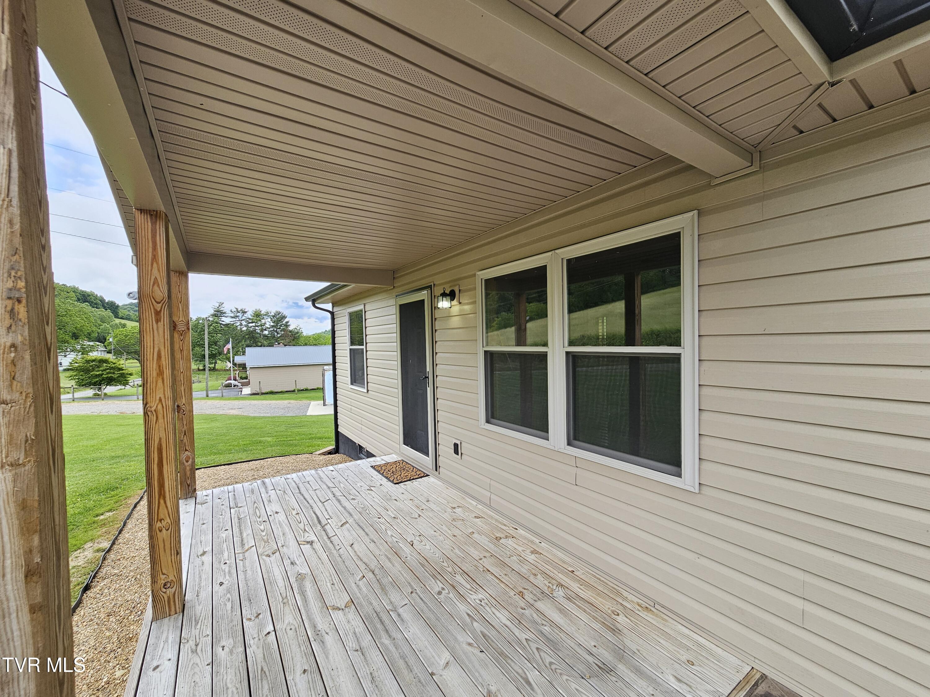 27337 Rich Valley Road, Abingdon, Virginia image 5