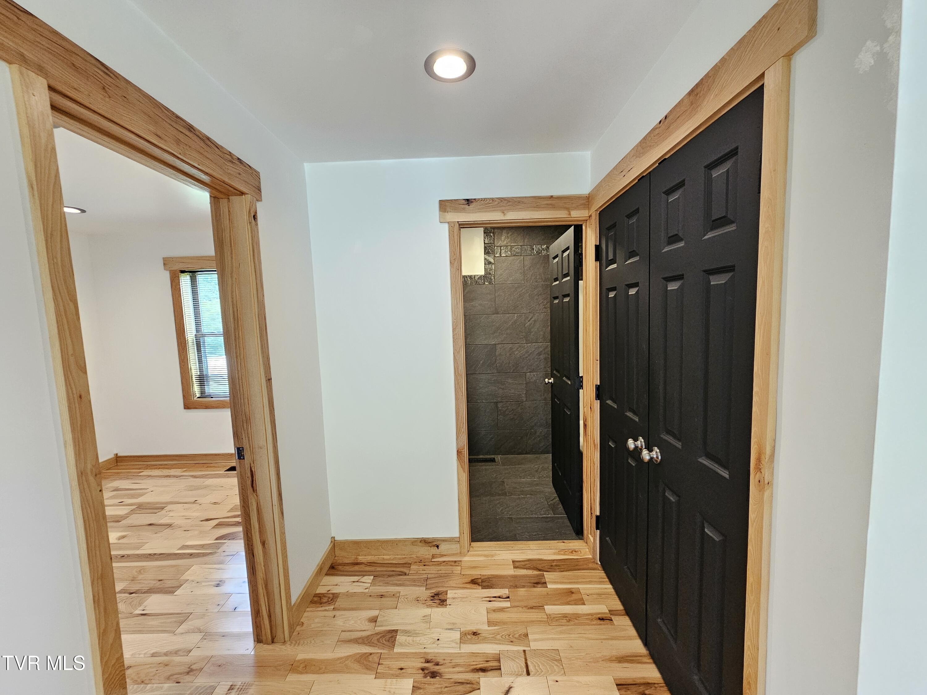 27337 Rich Valley Road, Abingdon, Virginia image 14