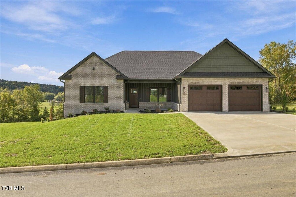 Photo of 325 Parker Court, Jonesborough, TN 37659 (MLS # 10002257)