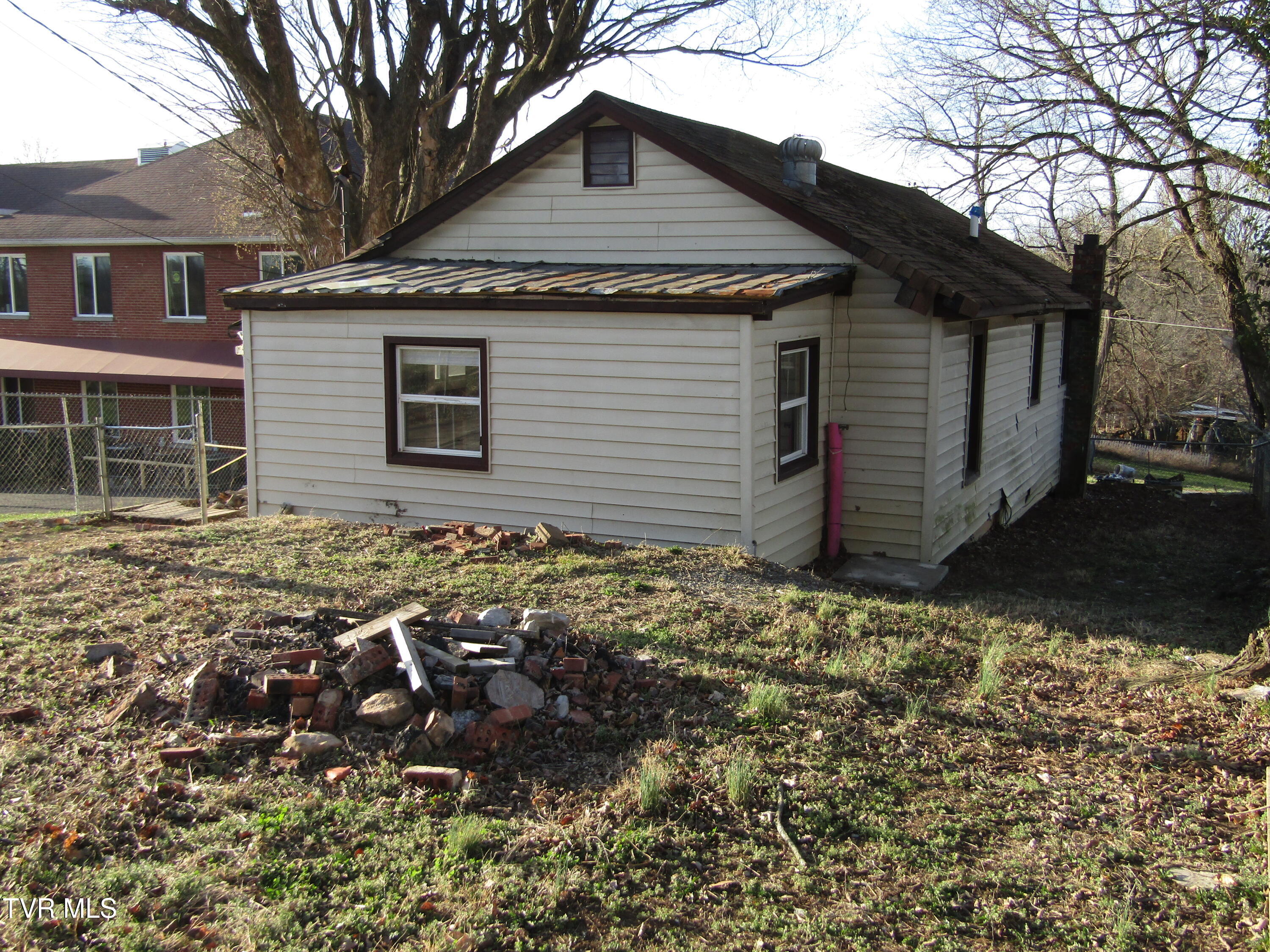 104 North Paperville Road