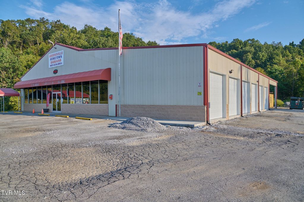 Photo of 4185 Andrew Johnson Highway, Greeneville, TN 37743 (MLS # 9990953)