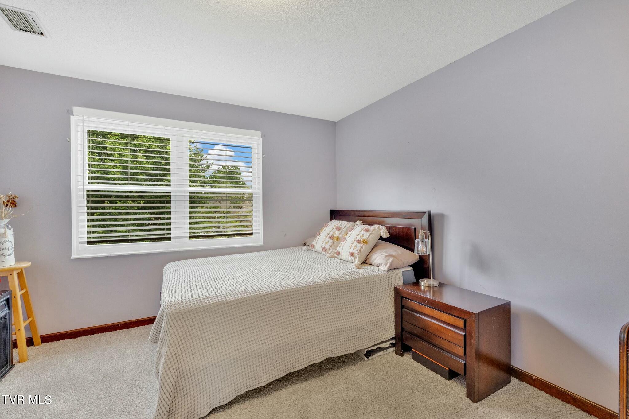 601 G Street #B, Elizabethton, Tennessee image 12