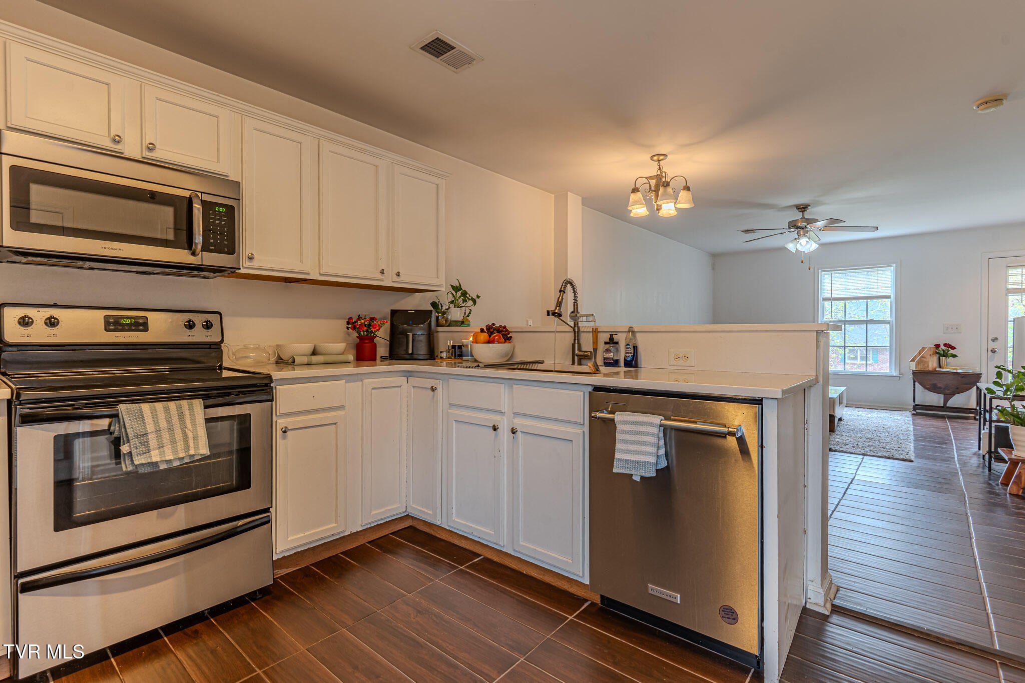2305 South Greenwood Drive Apt 25