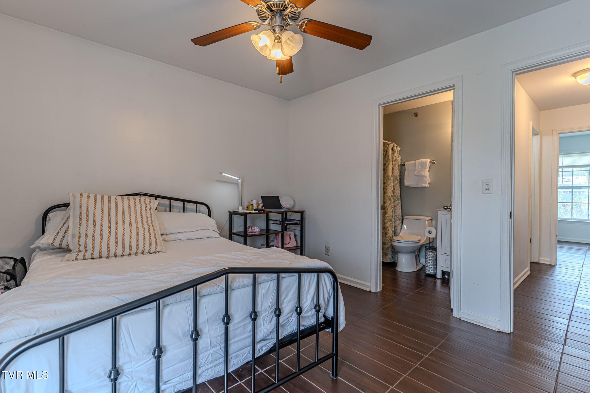 2305 South Greenwood Drive Apt 25