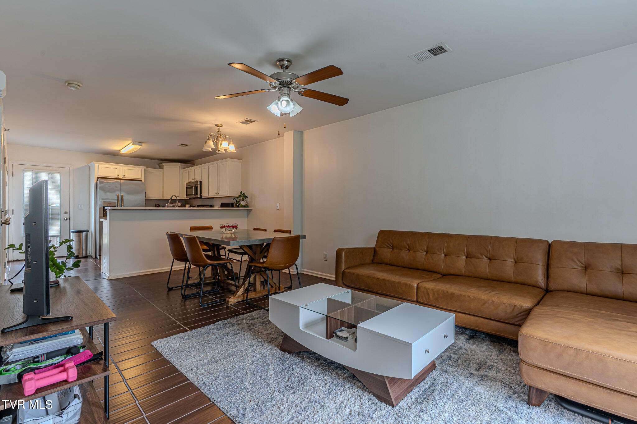 2305 South Greenwood Drive Apt 25