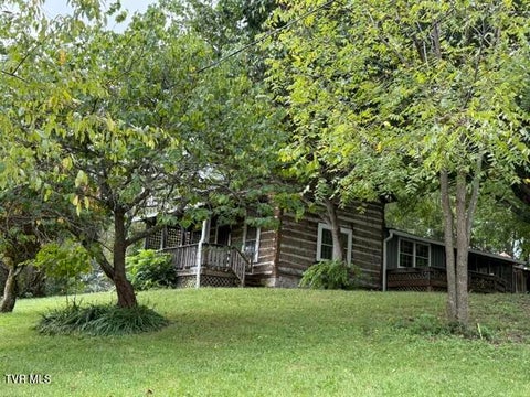 Homes For Sale - 20420 Out Of Bounds Drive<br/> Washington County, Abingdon, VA 24211