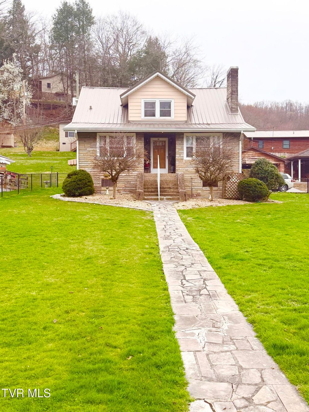Photo of 130 Chatham Drive, Clintwood, VA 24228 (MLS # 9992427)