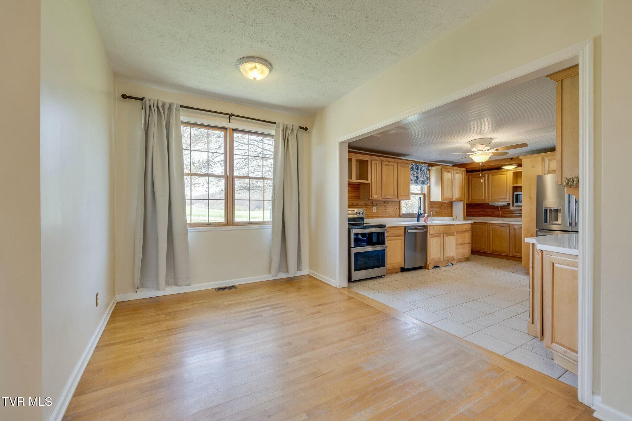15687 Barnrock Road, Mendota, Virginia image 16