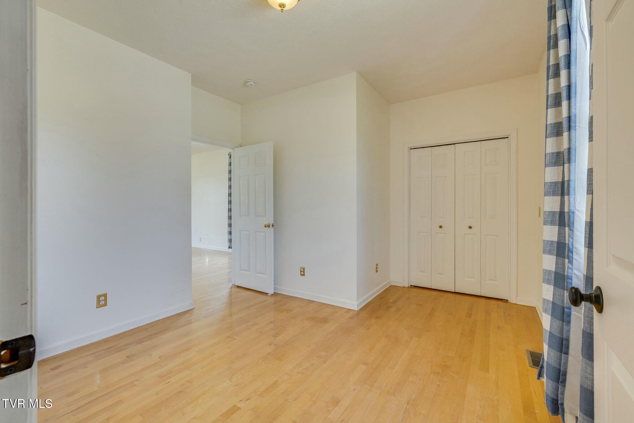 15687 Barnrock Road, Mendota, Virginia image 40