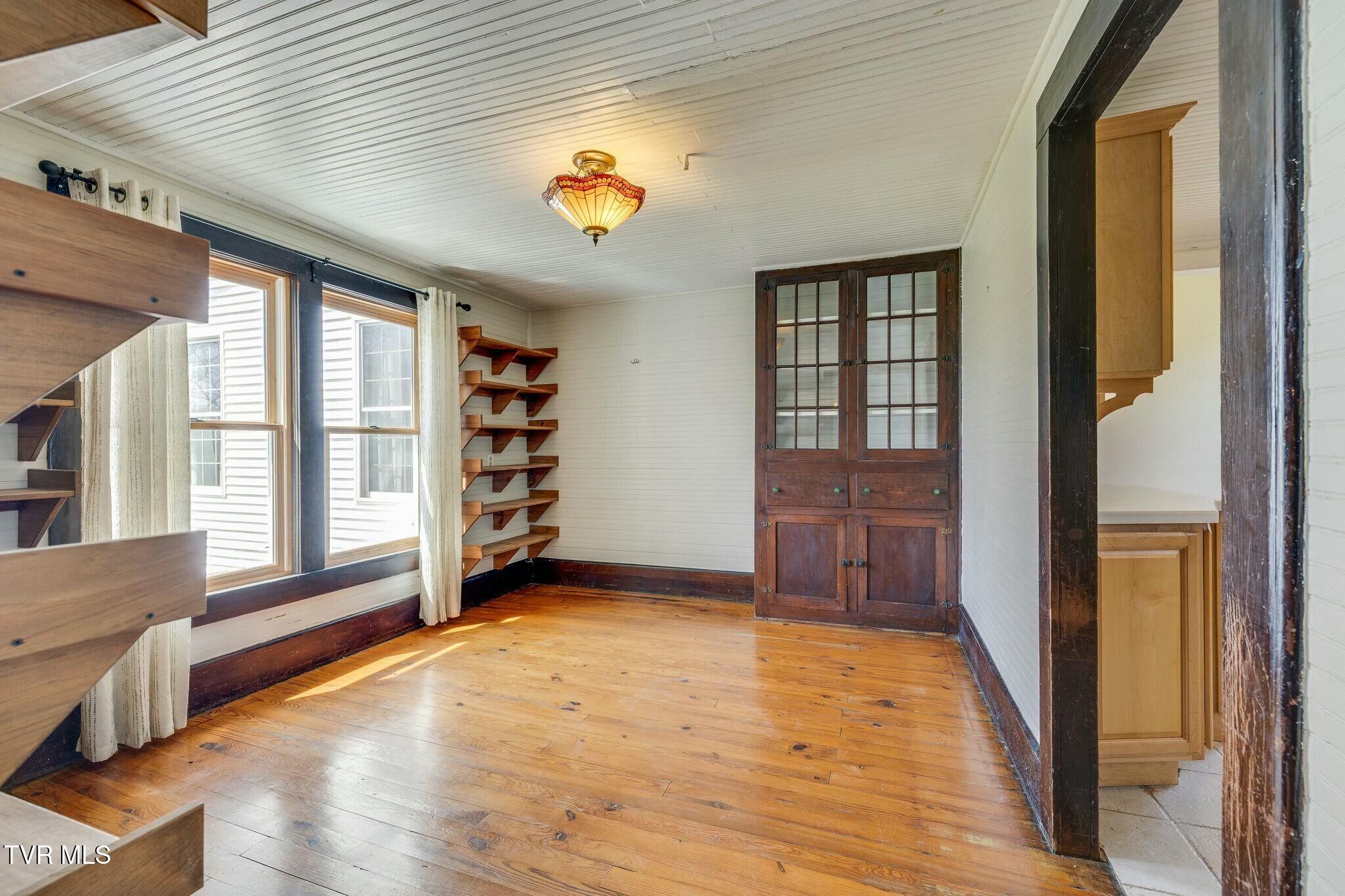 15687 Barnrock Road, Mendota, Virginia image 23