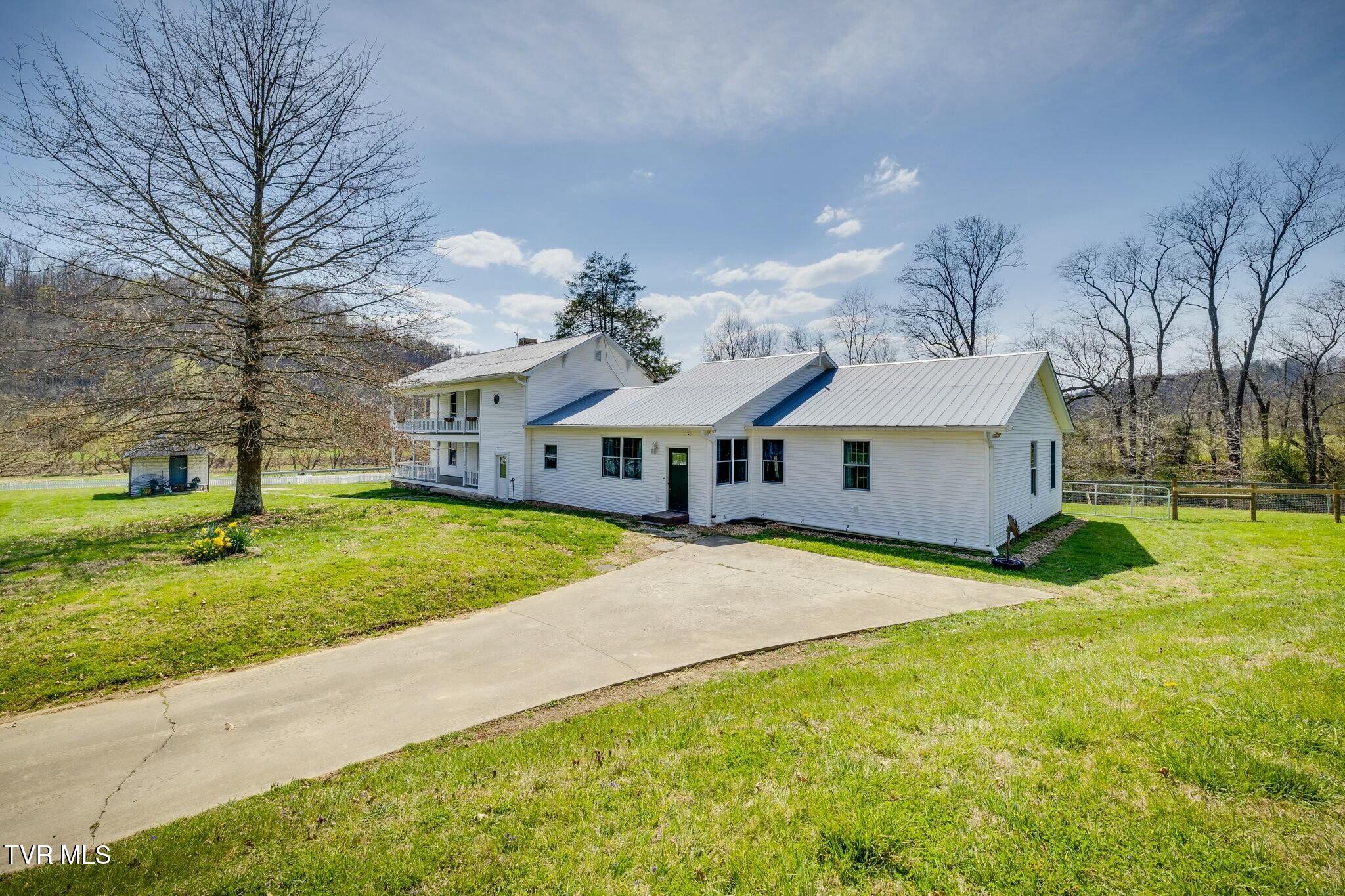 15687 Barnrock Road, Mendota, Virginia image 9