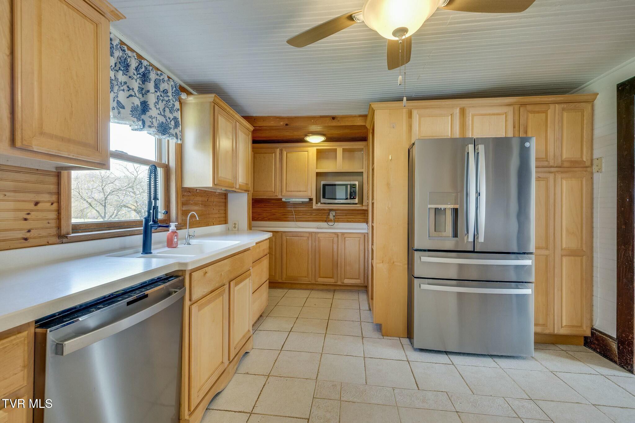 15687 Barnrock Road, Mendota, Virginia image 19